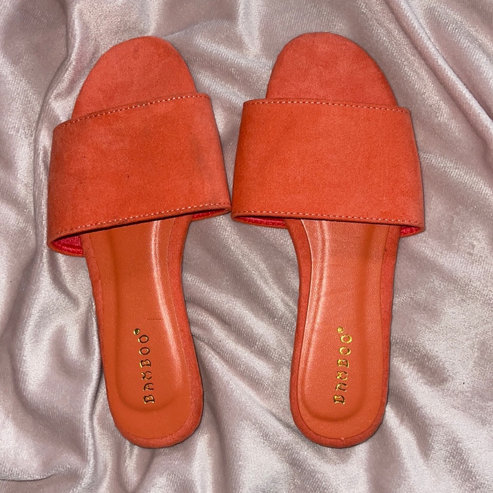 Sandals - Picture 2 of 5